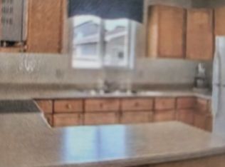 523 Geissinger Loop NW, Edmonton, AB T5T6T1