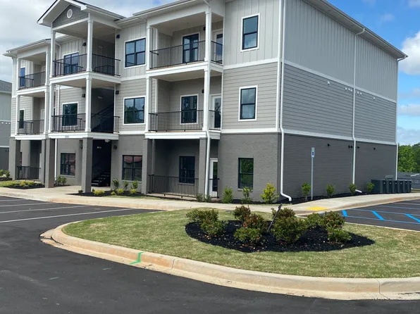 145 Speedway Dr #1304, Fountain Inn, SC 29644