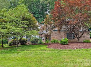 3106 Essex Path, Hendersonville, NC 28791