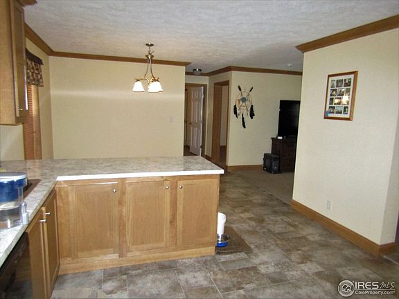 5th image of 3062 Yarrow Cir