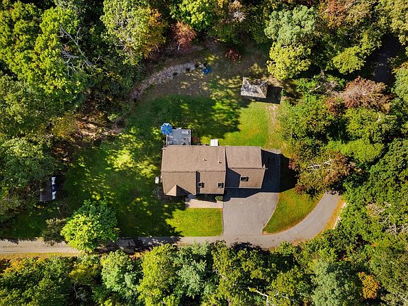 2nd image of 777 Sandwich Rd