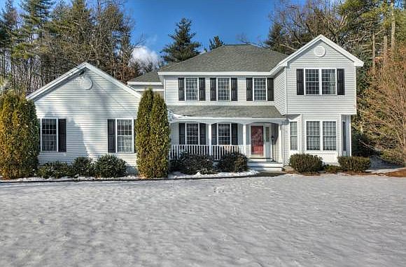 1st image of 17 Hadley Dr
