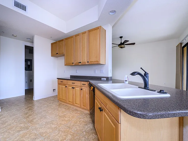 99 Vivante Blvd #5-404 — Photo 9