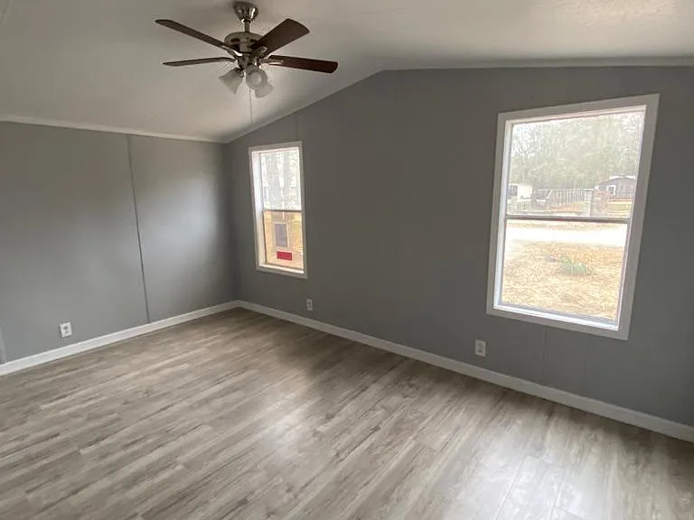 23516 Patricia Ln — Photo 19