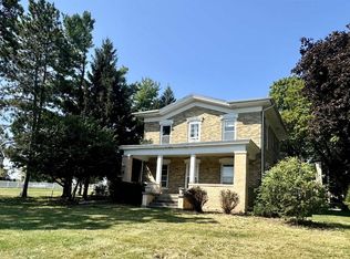 2 Obrien Ct, Columbus, WI 53925