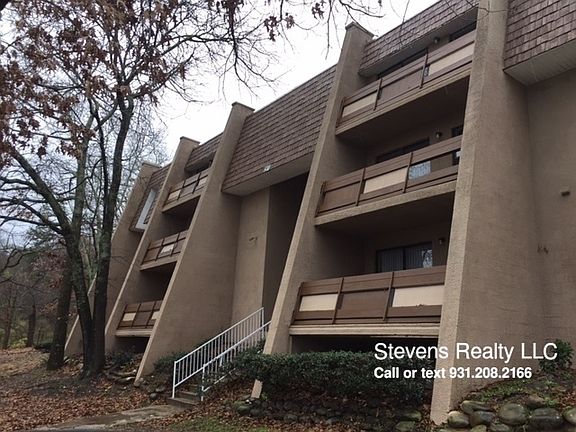 2nd image of 915 S Seminole Dr APT 27
