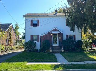 4 Almira St, Bloomfield, NJ 07003