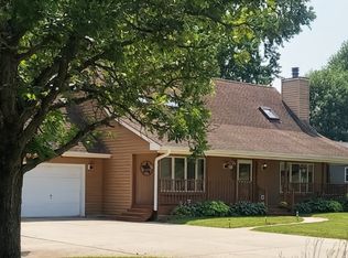 41W475 Silvana Dr, Elgin, IL 60124