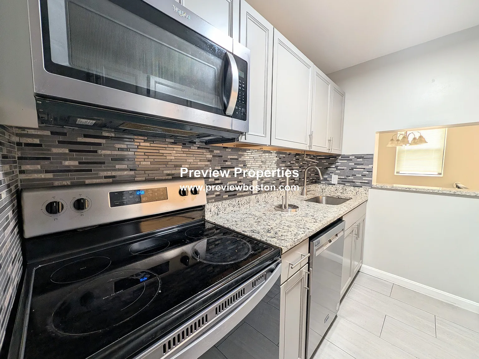 2 bed, 1.0 bath, 850 sqft, $2,795 — Photo 3