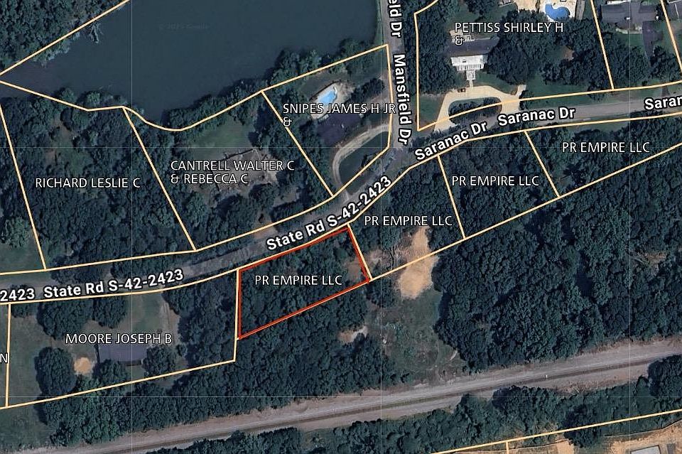 2nd image of 264 Saranac Dr
