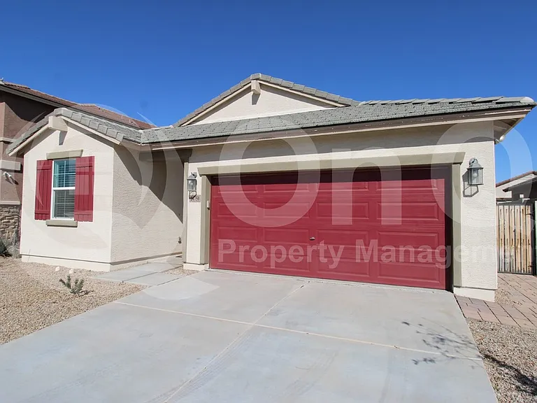 24750 W Huntington Dr — Photo 2