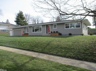 1806 Quint Ave, Carroll, IA 51401