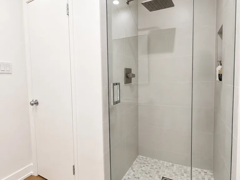 1852 Corinth Ave #19 — Photo 18
