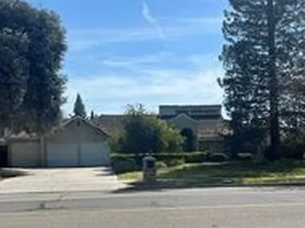 417 W Audubon Dr, Fresno, CA 93711