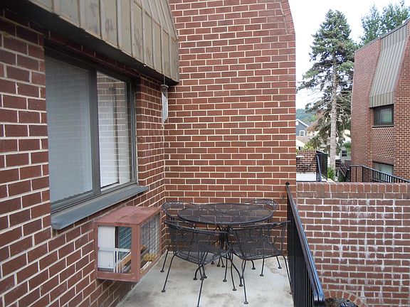 3rd image of 492 N Broadway APT 16