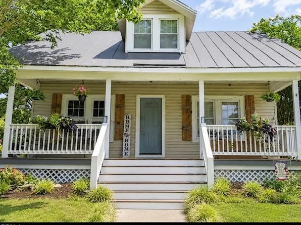 944 Bells Lndg, Chesapeake, VA 23323
