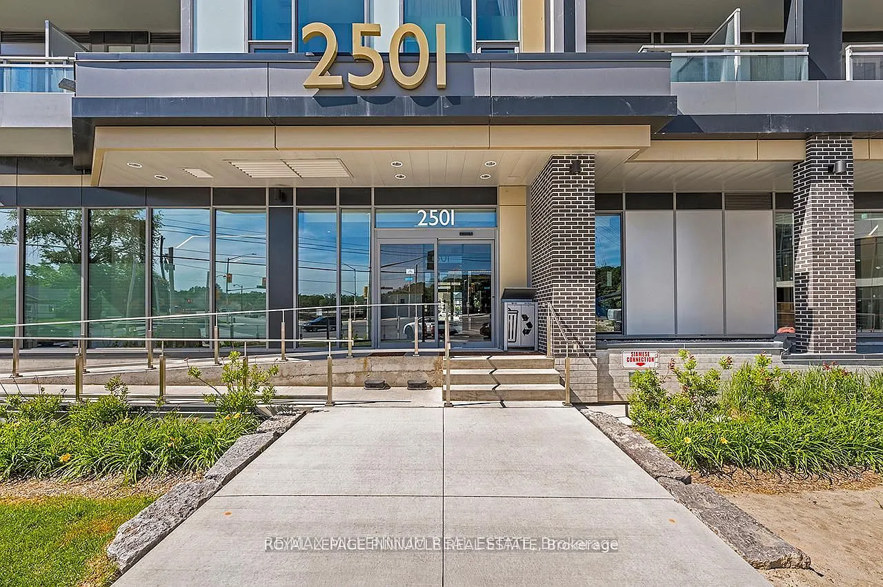 2 bed, $2,200 — Photo 2