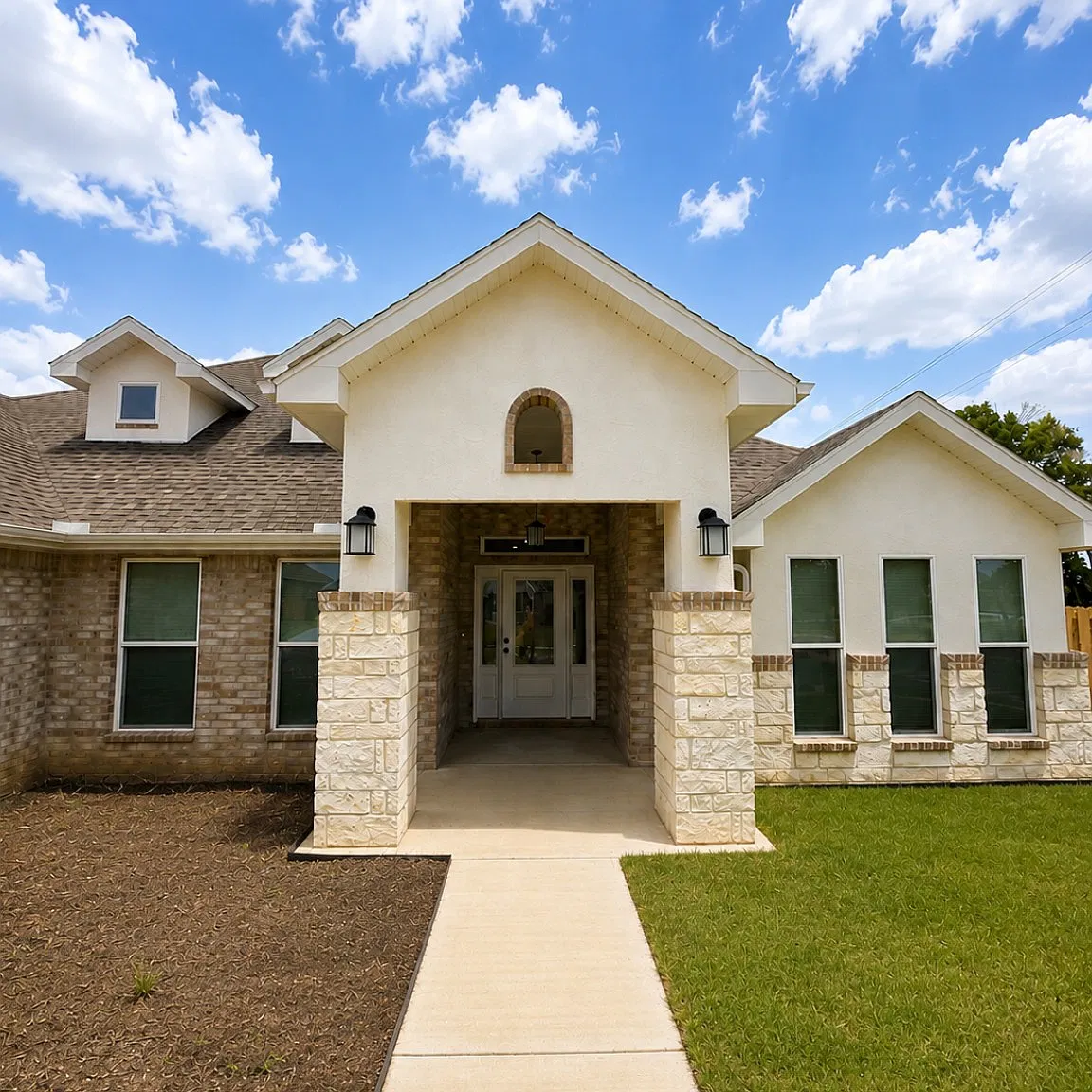 5 bed, 3093 sqft, $3,095 — Photo 2