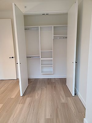 5th image of 1020 Pacific St #512