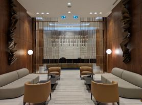 8 Eglinton Ave E