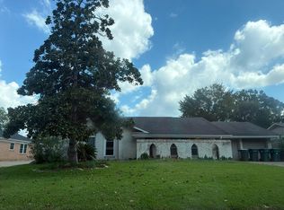 1320 Sheridan Ln, Beaumont, TX 77706