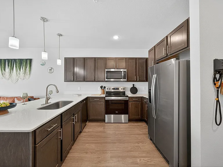 Eckhert Crossing Apartments — Photo 1