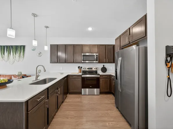 Eckhert Crossing Apartments, 7730 Woodchase Dr #1215, San Antonio, TX 78240