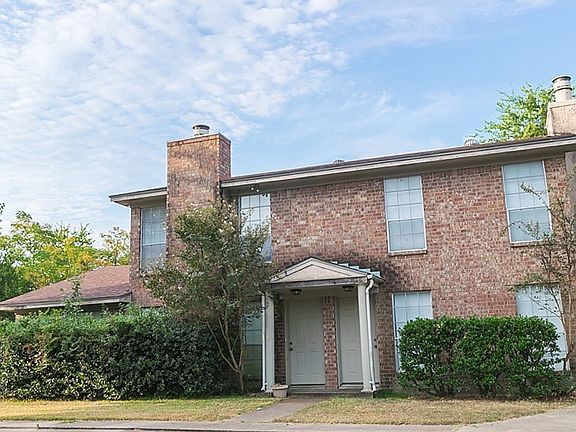 3rd image of 3332 Bluestem Cir
