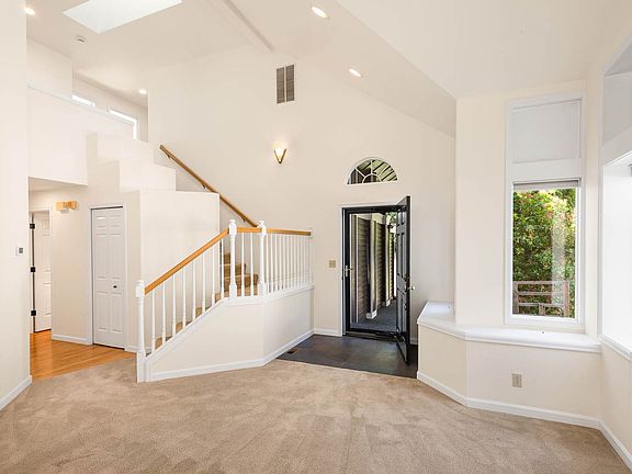 3rd image of 25806 SE 41st St