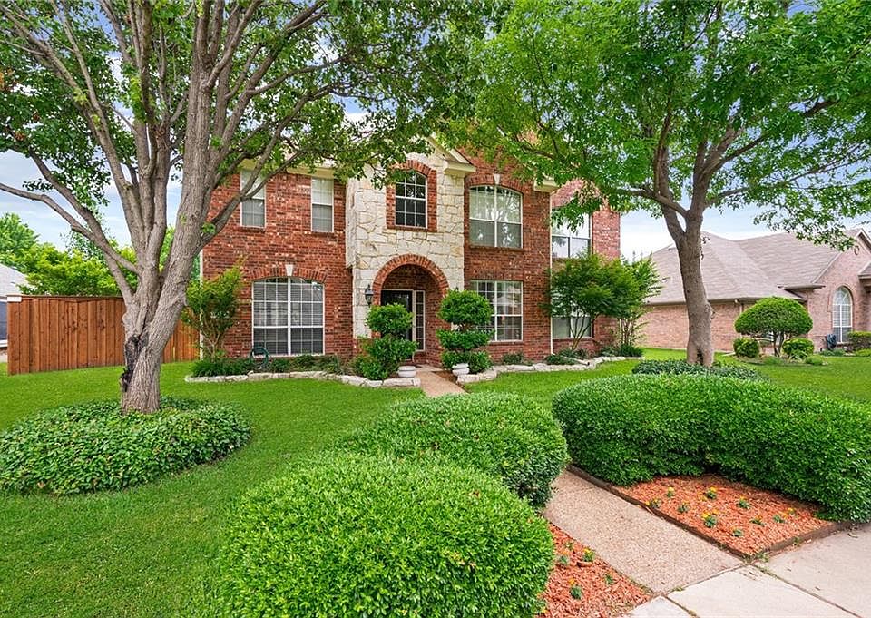 1st image of 10203 Cecile Dr