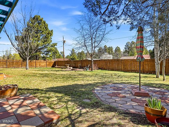 4th image of 2515 Navajo Way