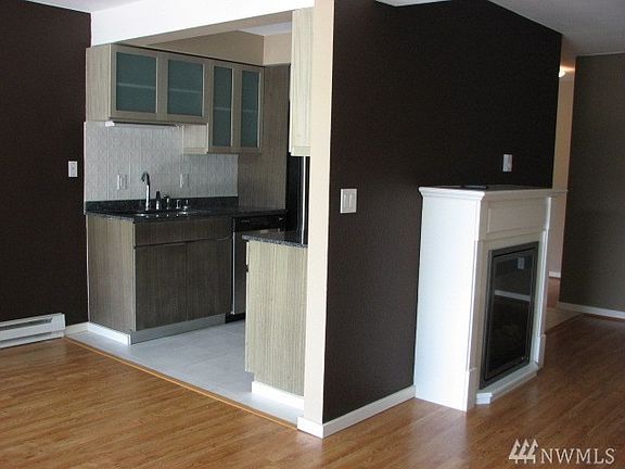 5th image of 680 122nd Ave NE APT 114