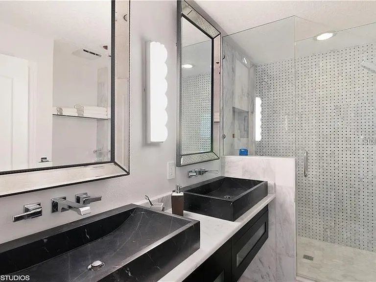 615 Dream Island Rd #107 — Photo 15