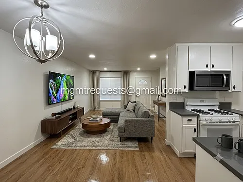 16780 Village Ln Photo 1