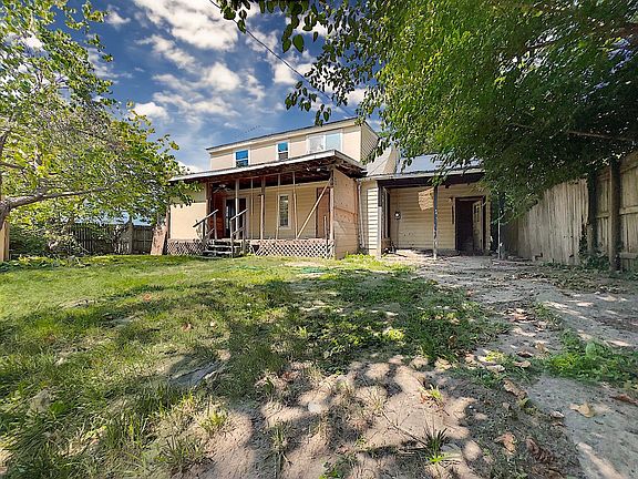 4th image of 626 Chambers St