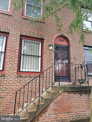 2016 Brunt St Photo 1