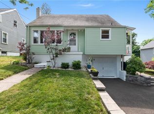 57 Morris Ave, West Haven, CT 06516