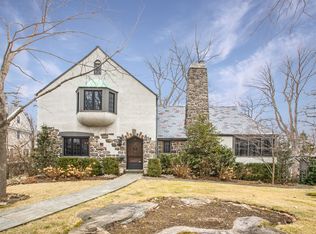 14 Birchfield Rd, Larchmont, NY 10538