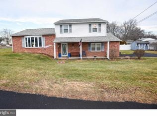 910 Baxter Ave, Bensalem, PA