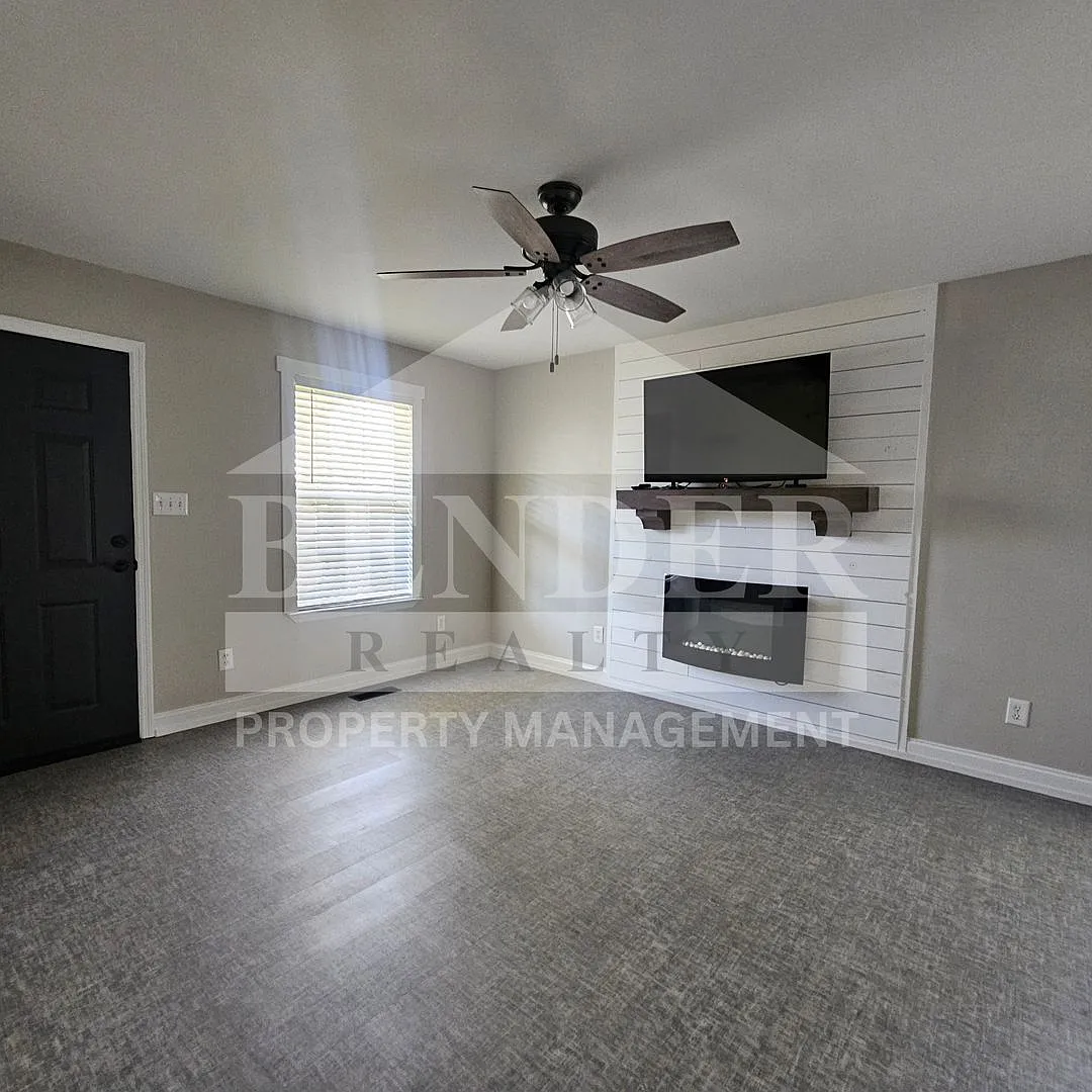 Building Photo - 1320 Highland Ave NW