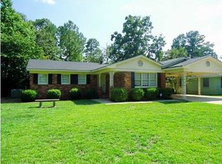 2518 Whispering Pines Rd, Albany, GA 31707