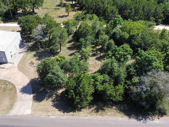 5th image of 4313 Sherwood Dr