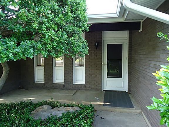 3rd image of 1212 Bryn Mawr Pl