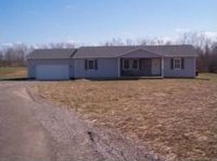 52 Walnut Creek Rd, Greenfield, OH 45123