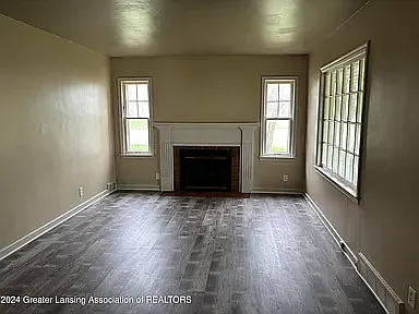 1114 Goodrich St — Photo 3