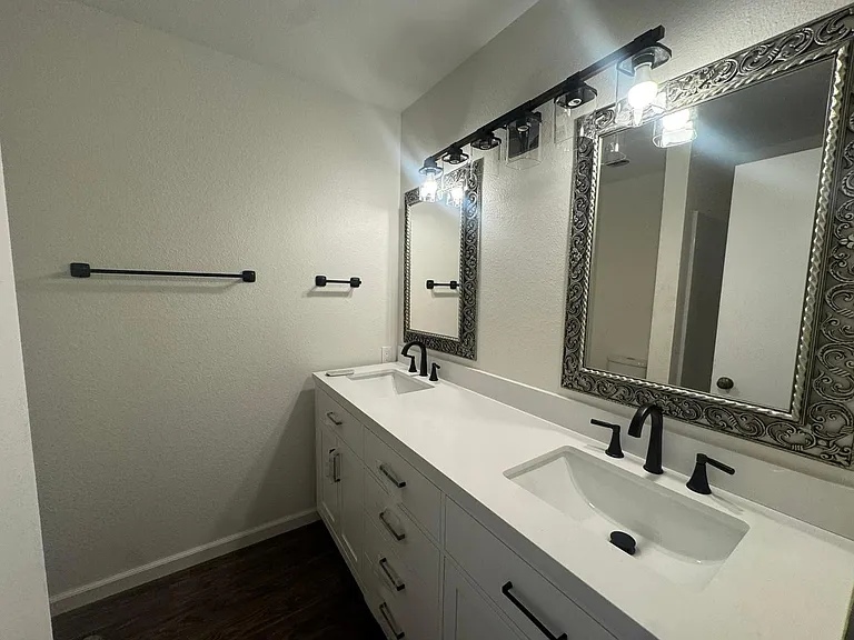 8216 E Keim Dr — Photo 7