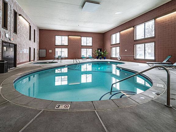 4th image of 7500 Cahill Rd APT 115C