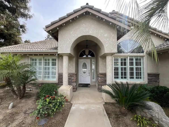 1326 S Laguna St, Visalia, CA 93292