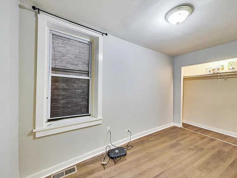 3554 N Wilton Ave #1 — Photo 19