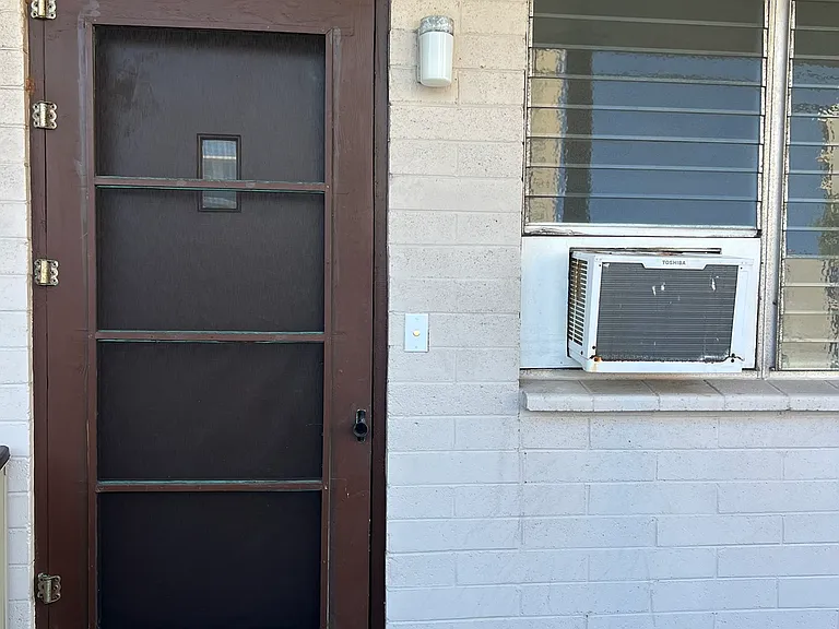 2824 Date St #3 — Photo 8